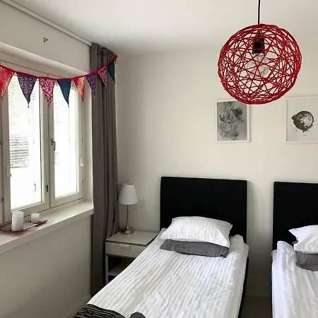 Door Apartment *